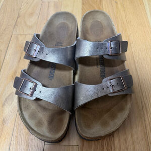 Women's Birkenstock Bronze Arizona Sandals Size 41/265 SKU679